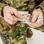 Как сделать расчет денежного довольствия военнослужащего в 2019 году - сколько платят