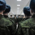 Особенности осеннего призыва — в Татарстане растет число контрактников на замену «срочке»