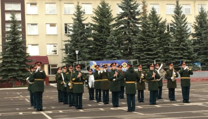 Военный оркестр